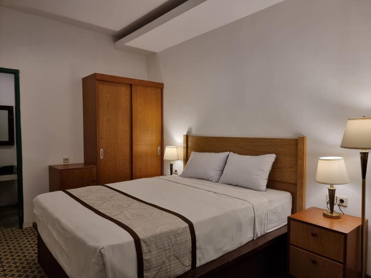 Attara Inn Сенггігі Екстер'єр фото